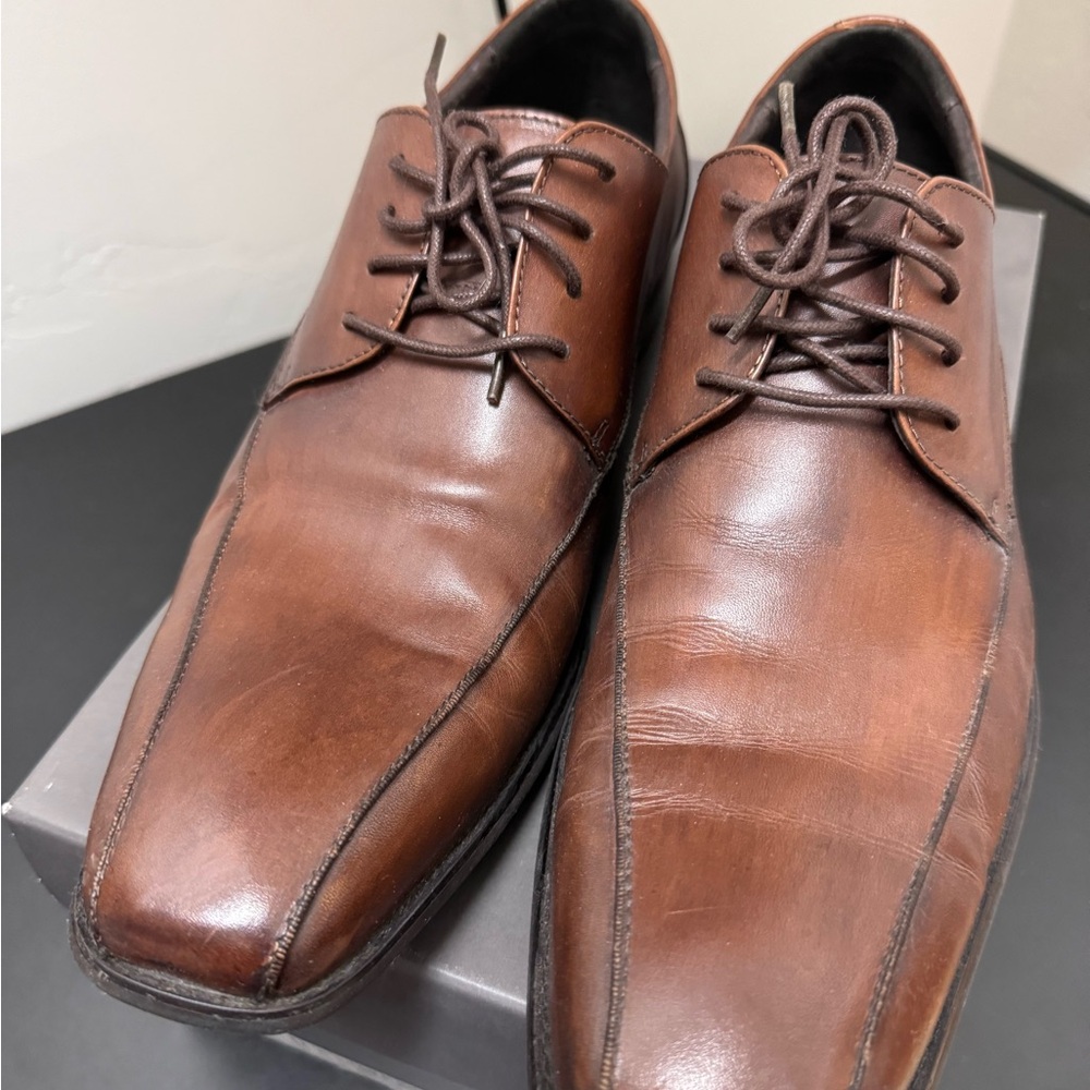 Kenneth Cole reaction dress shoes